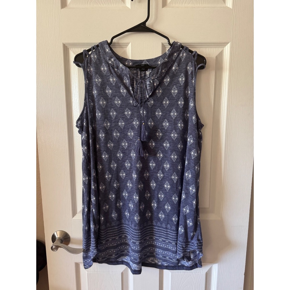NWT Cynthia Rowley Blue Diamond Print Sleeveless Tie Neck Top Plus Size‎ 1X